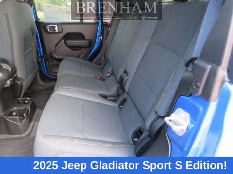2025 Jeep Gladiator Sport