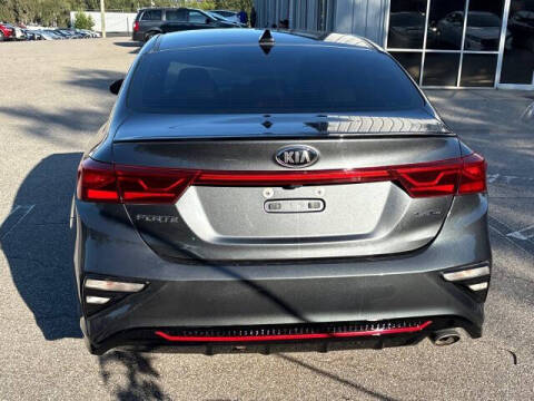 2021 Kia Forte GT Line