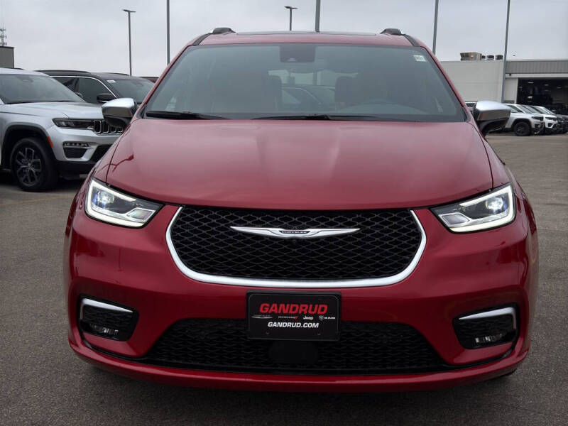 2026 Chrysler Pacifica Pinnacle