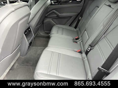 2022 Porsche Cayenne