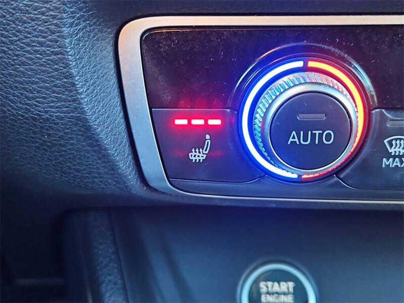 2022 Audi Q3 quattro S line Premium 45 TFSI