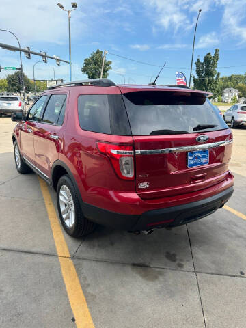 2011 Ford Explorer XLT