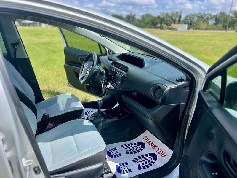 2015 Toyota Prius c Four