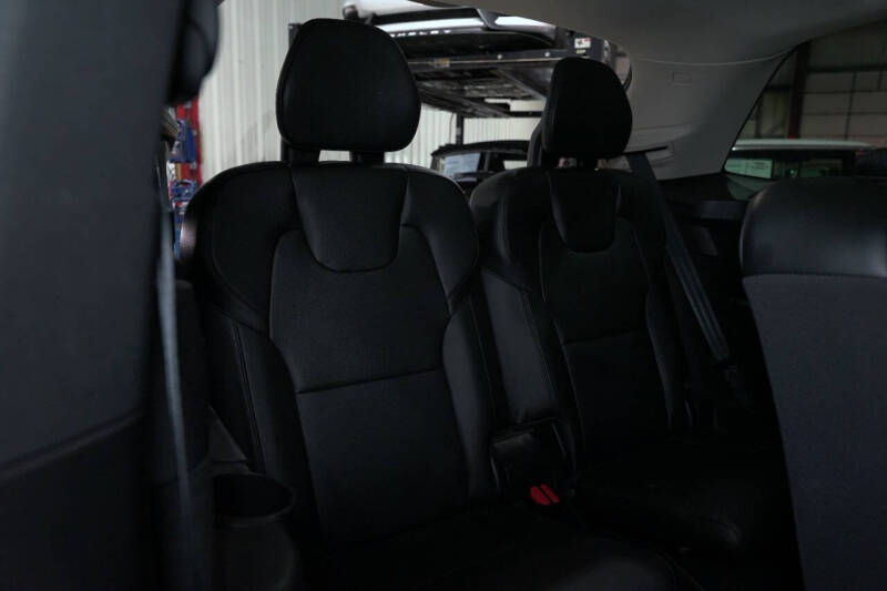 2020 Volvo XC90 T5 Momentum