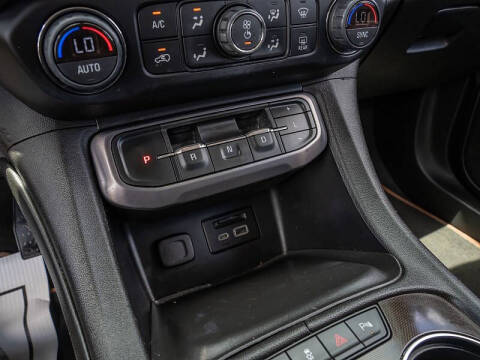 2020 GMC Acadia AT4