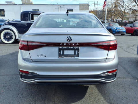 2025 Volkswagen Jetta S