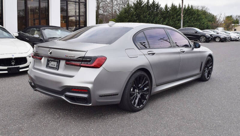 2022 BMW 7 Series M760i xDrive