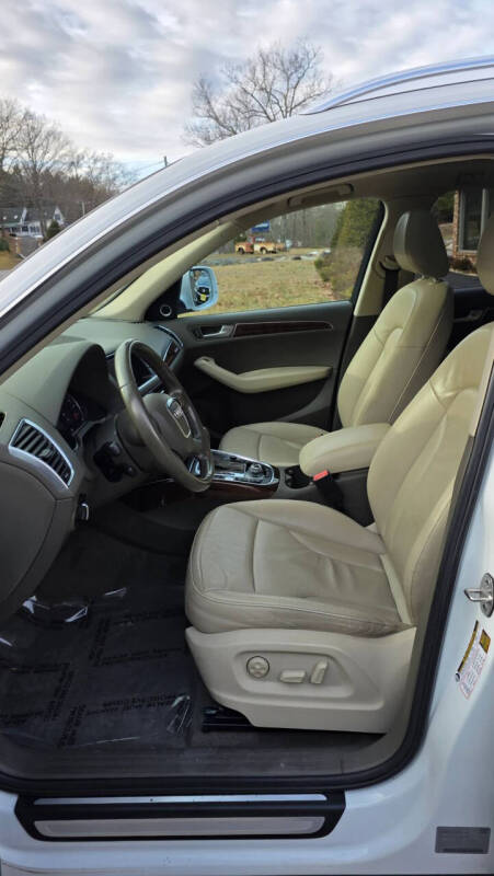 2012 Audi Q5 2.0T quattro Premium Plus