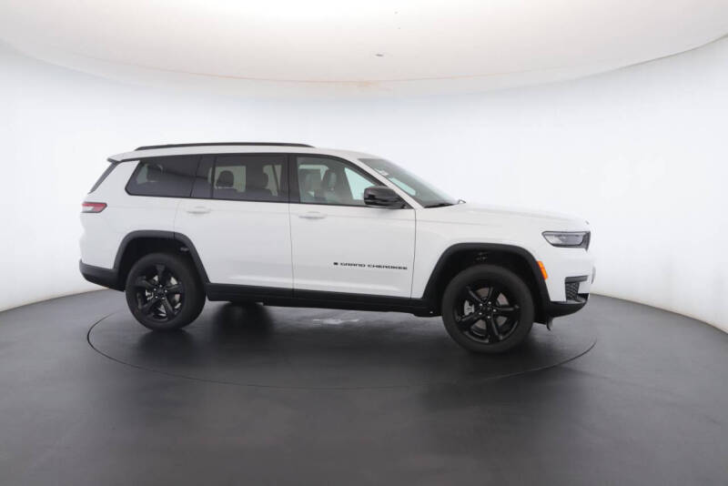 2025 Jeep Grand Cherokee L Altitude X