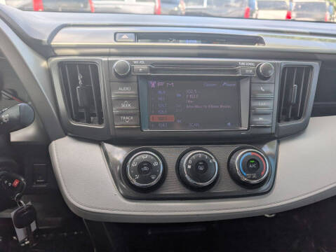2013 Toyota RAV4 LE