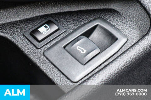 2022 BMW 3 Series 330e