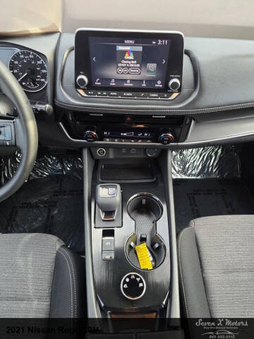 2021 Nissan Rogue SV