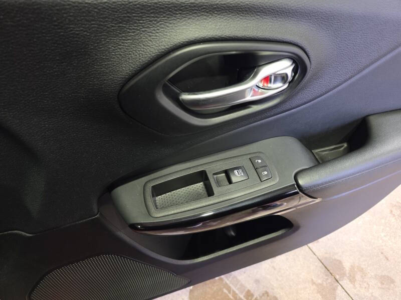 2021 Jeep Cherokee Altitude