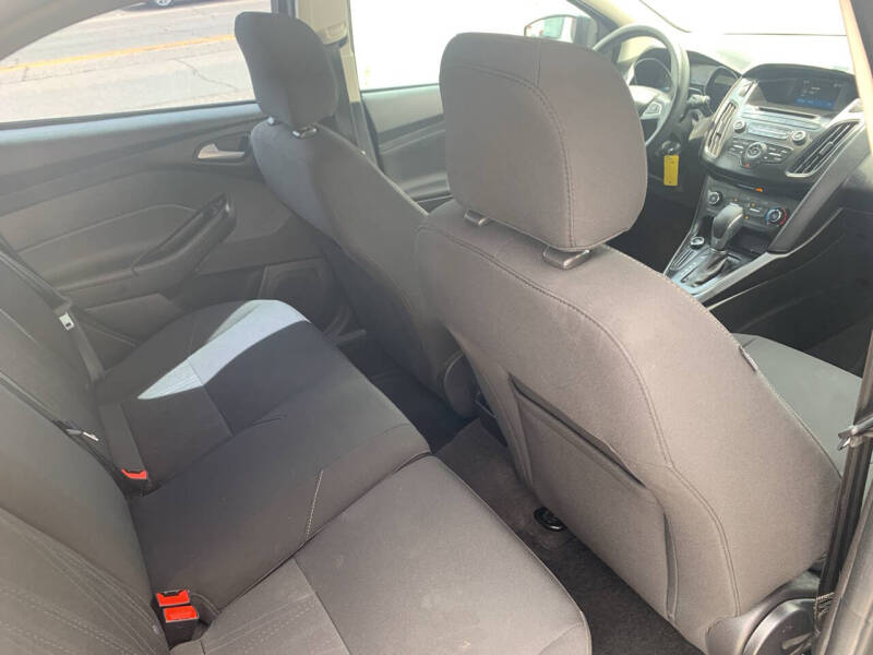 2017 Ford Focus SE