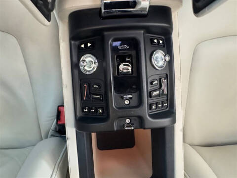 2012 Rolls-Royce Phantom Drophead Coupe