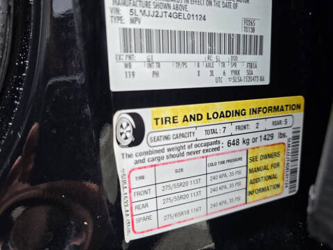 2016 Lincoln Navigator Select