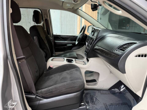 2016 Dodge Grand Caravan SXT