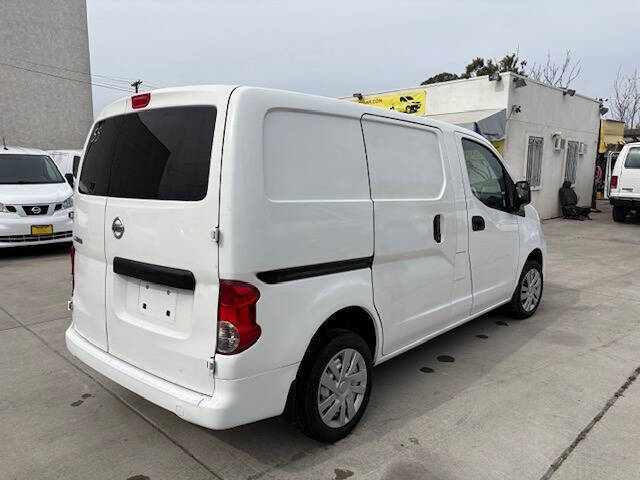 2019 Nissan NV200