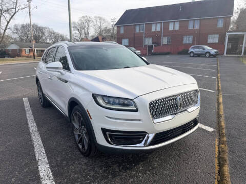 2019 Lincoln Nautilus Reserve