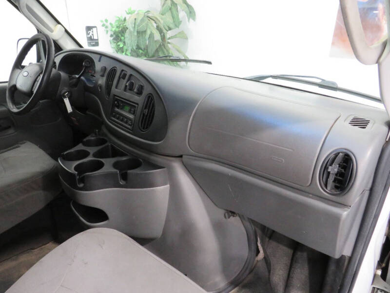 2007 Ford E-Series E-250