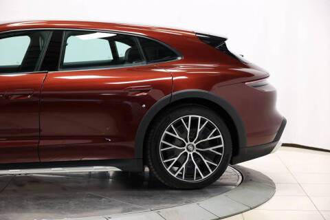2022 Porsche Taycan 4 Cross Turismo