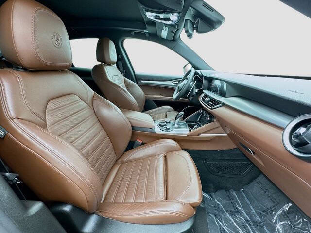 2018 Alfa Romeo Stelvio Ti Sport