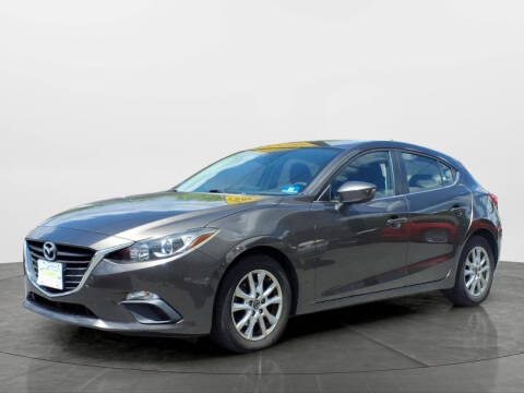 2016 Mazda MAZDA3 i Sport