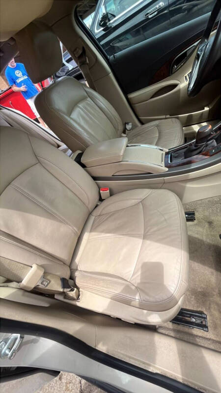 2012 Buick LaCrosse Premium 1