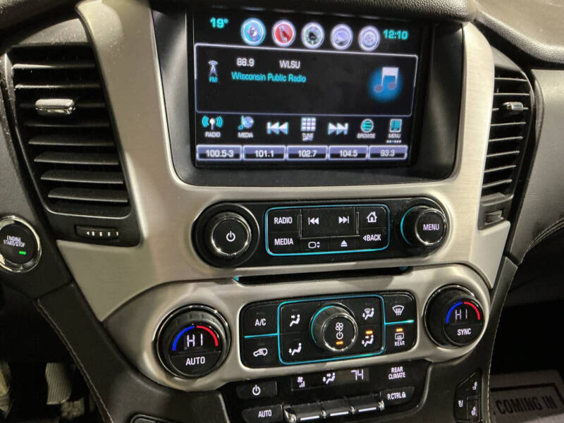 2017 GMC Yukon XL SLT