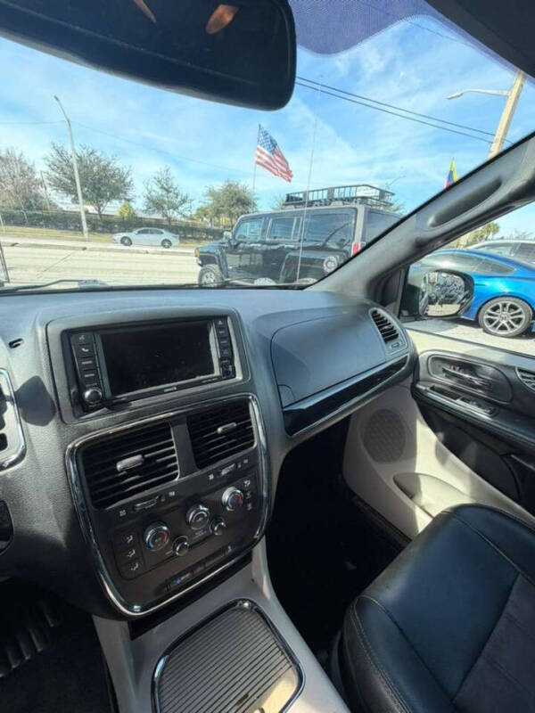 2019 Dodge Grand Caravan SXT