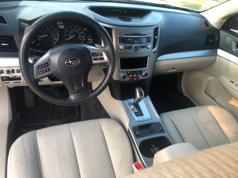 2012 Subaru Outback 2.5i