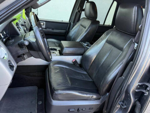 2012 Ford Expedition Limited