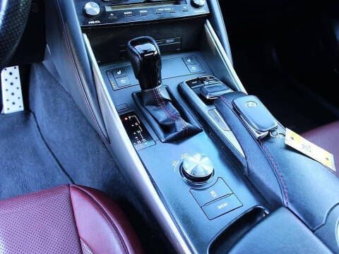 2017 Lexus IS 200t