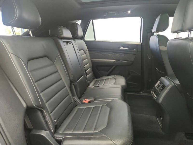 2021 Volkswagen Atlas Cross Sport V6 SEL Premium R-Line 4Motion