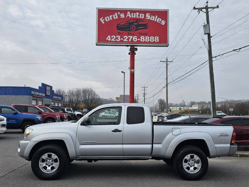 2005 Toyota Tacoma Base