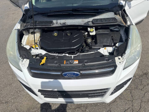 2015 Ford Escape SE
