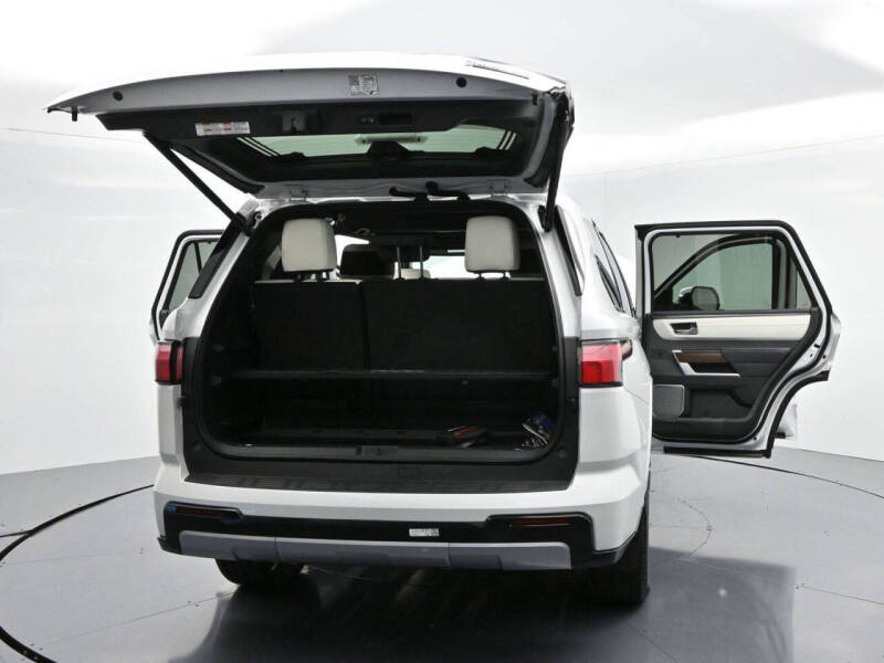 2025 Toyota Sequoia Capstone