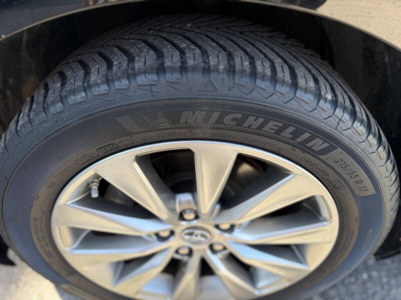 2015 Toyota Camry Hybrid