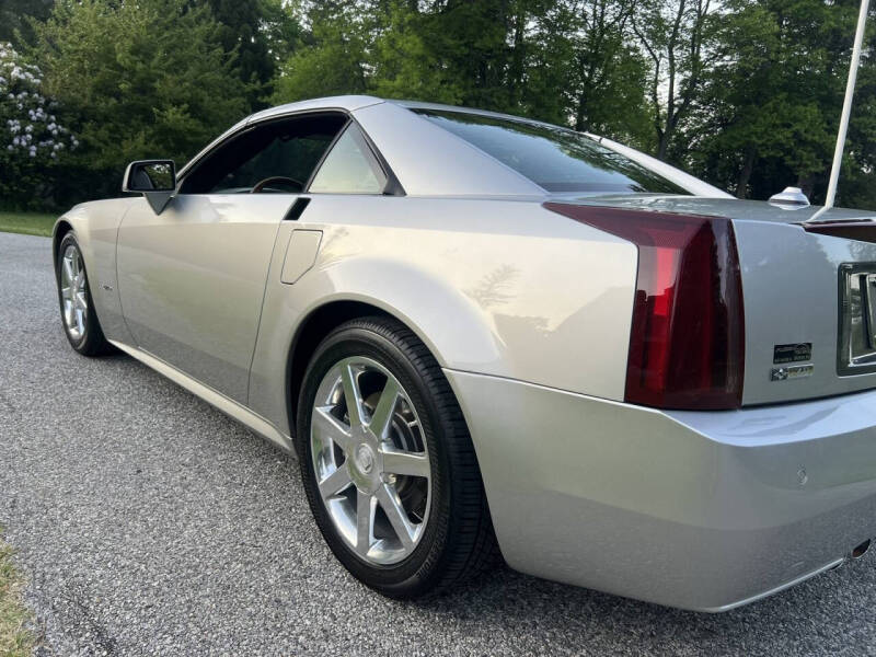 2004 Cadillac XLR