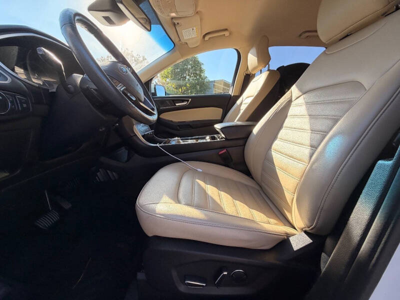 2019 Ford Edge SEL