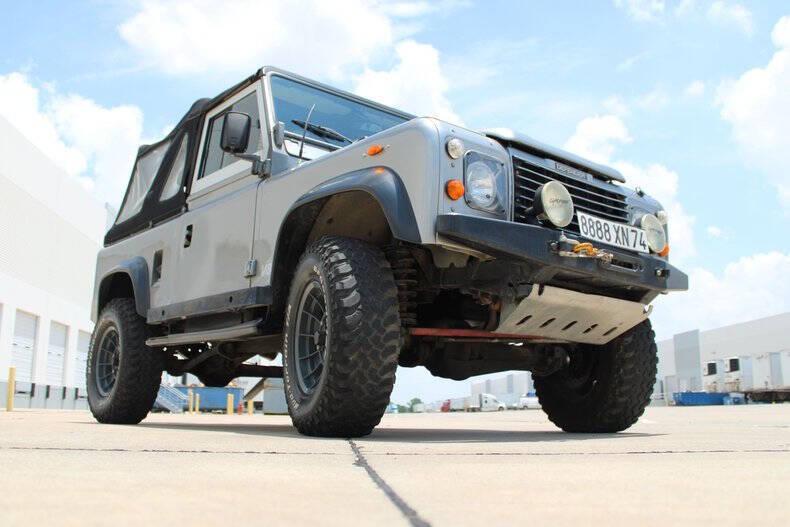 1988 Land Rover Defender