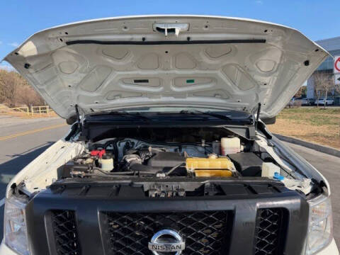 2019 Nissan NV 2500 HD SV