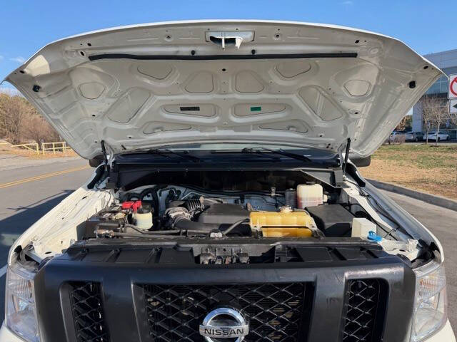 2019 Nissan NV 2500 HD SV