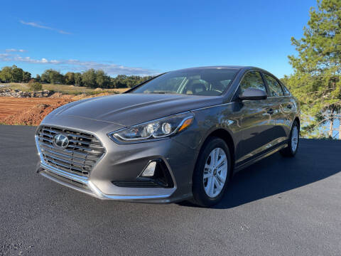 2018 Hyundai Sonata for sale at BILL HANCOCK MOTORS LLC in Albertville AL