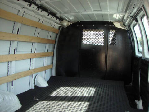 2023 GMC Savana 2500