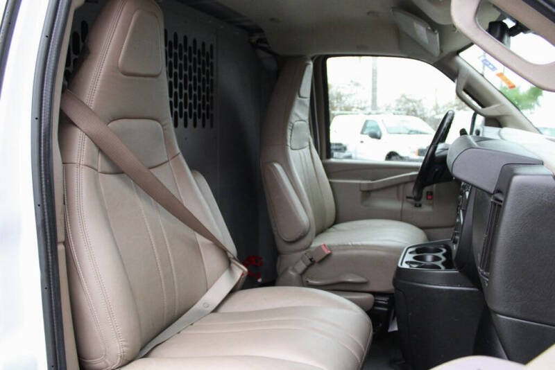 2020 Chevrolet Express 3500