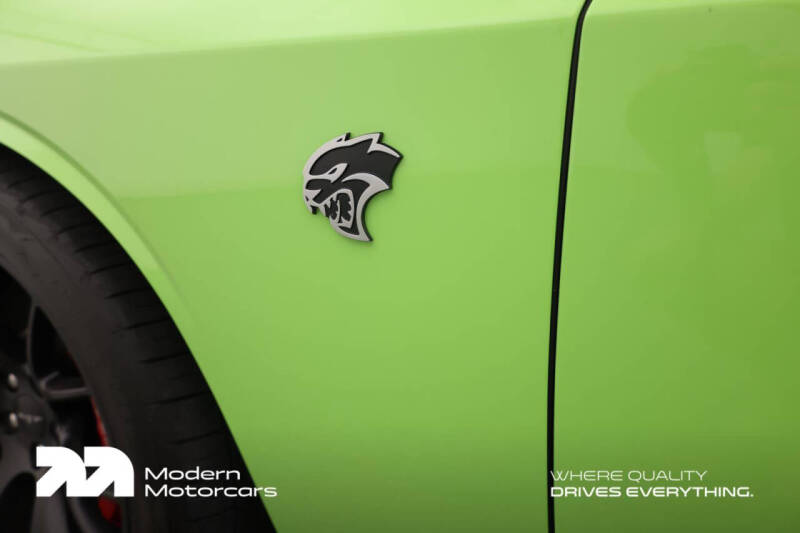 2015 Dodge Challenger SRT Hellcat