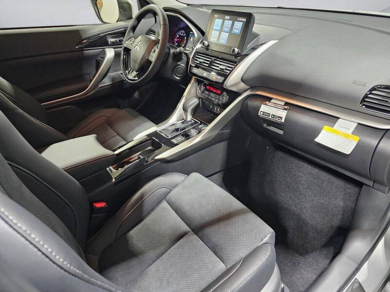 2024 Mitsubishi Eclipse Cross SE