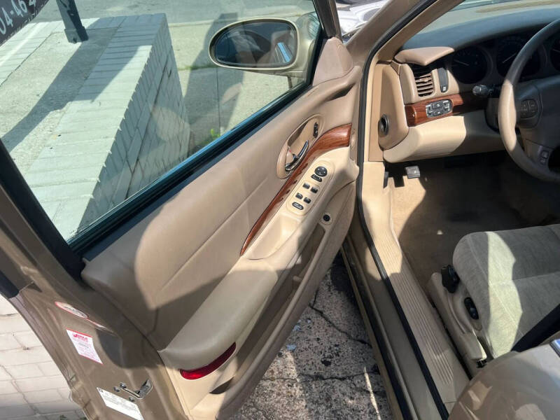 2005 Buick LeSabre Custom