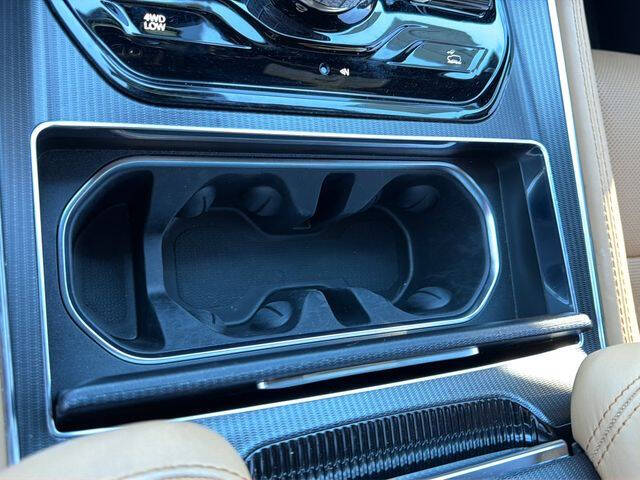 2024 Jeep Grand Wagoneer Series III